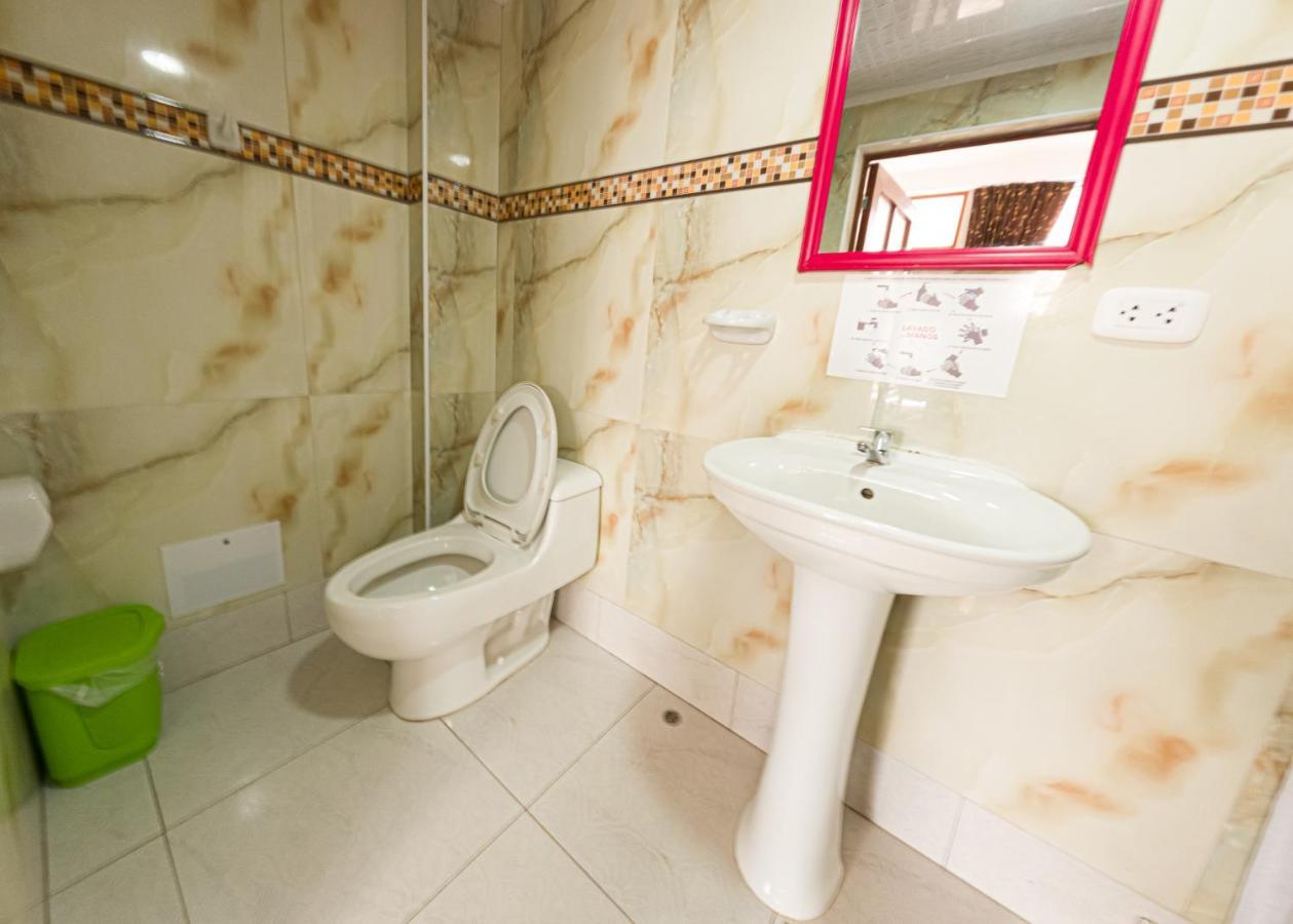 Libelula Hotel Пуерто Малдонадо Екстериор снимка
